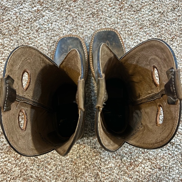 Women’s Cowboy Boots - Double H Women’s Grace 12” Wide Square Toe Roper Boots - Picture 4 of 5